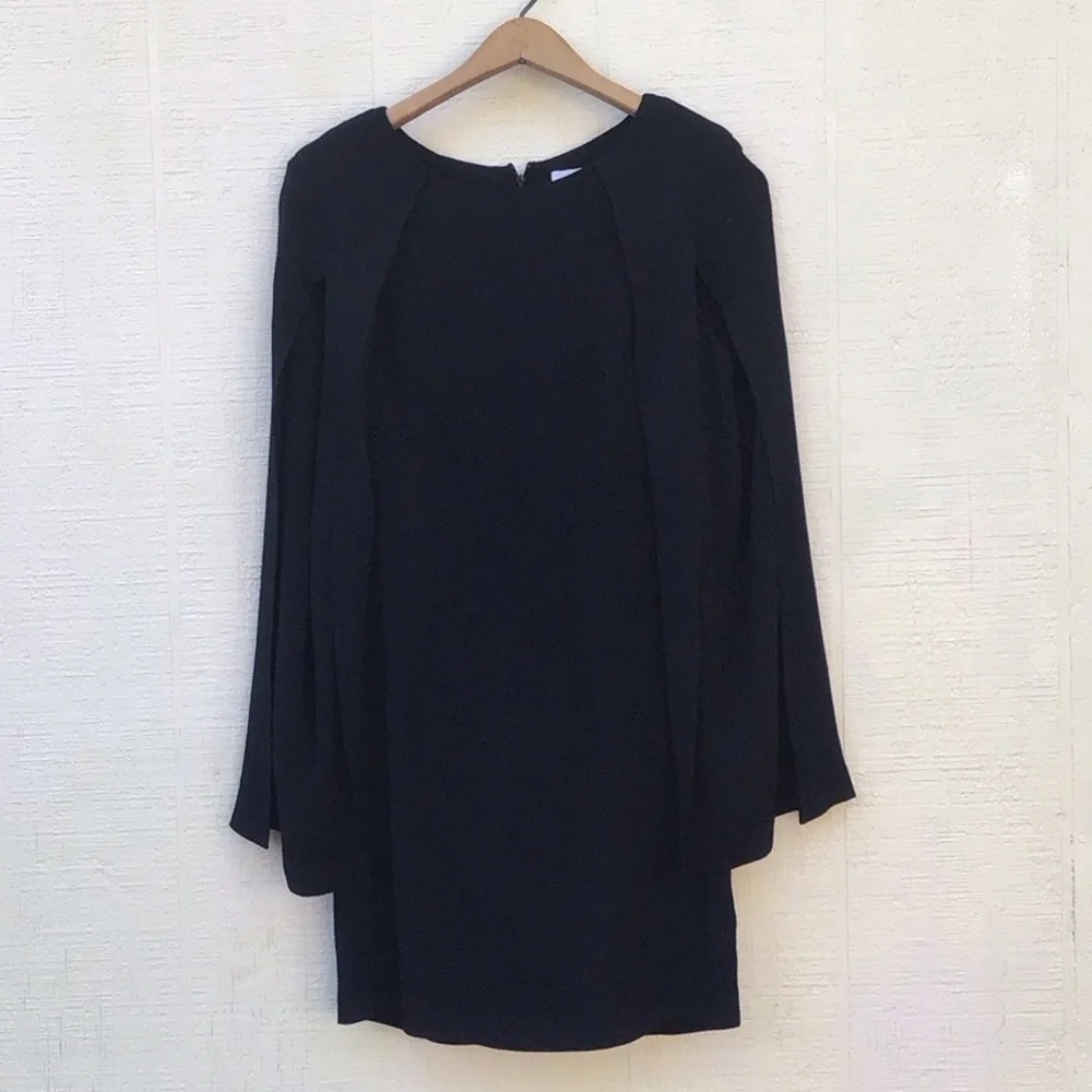 Shakuhachi cape dress black